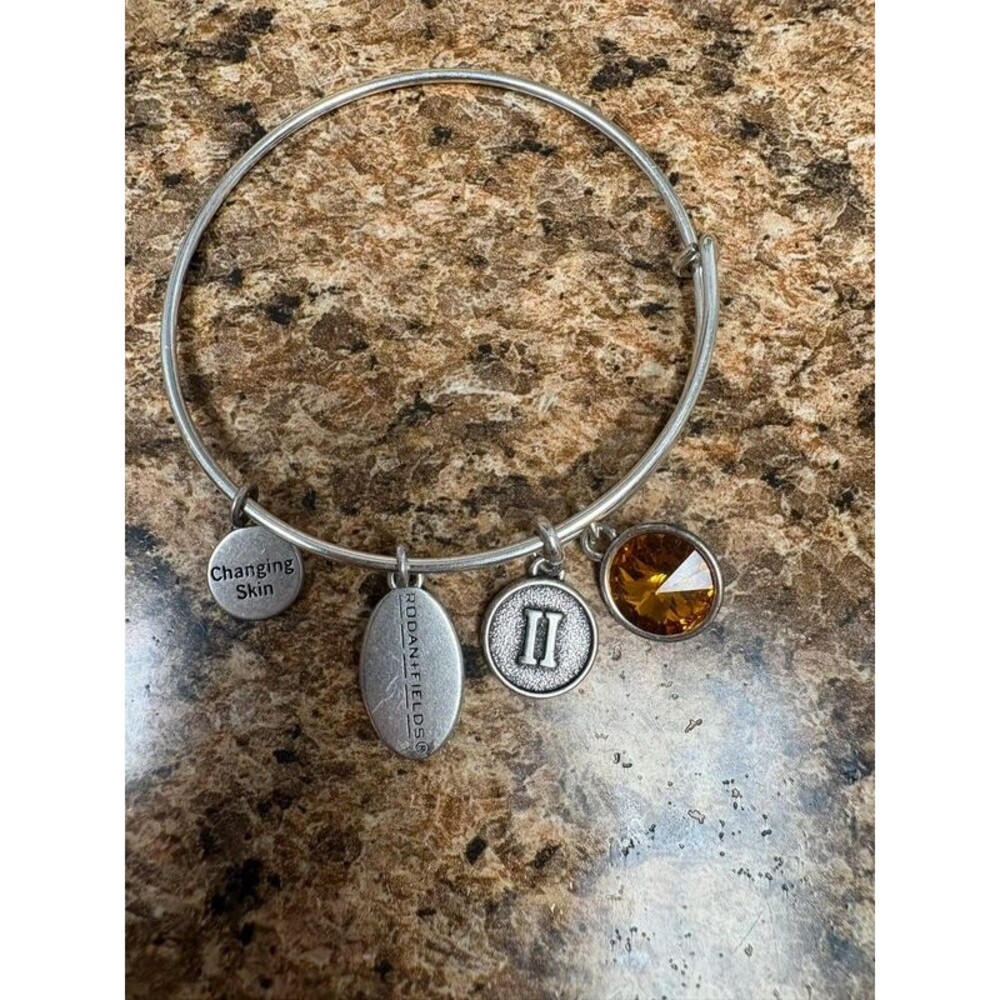 Rodan + Fields Consultant Charm Bracelet R+F Changing Skin Changing Lives Silver